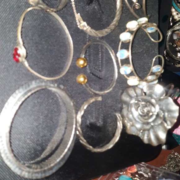 Braclets - Picture 2 of 6